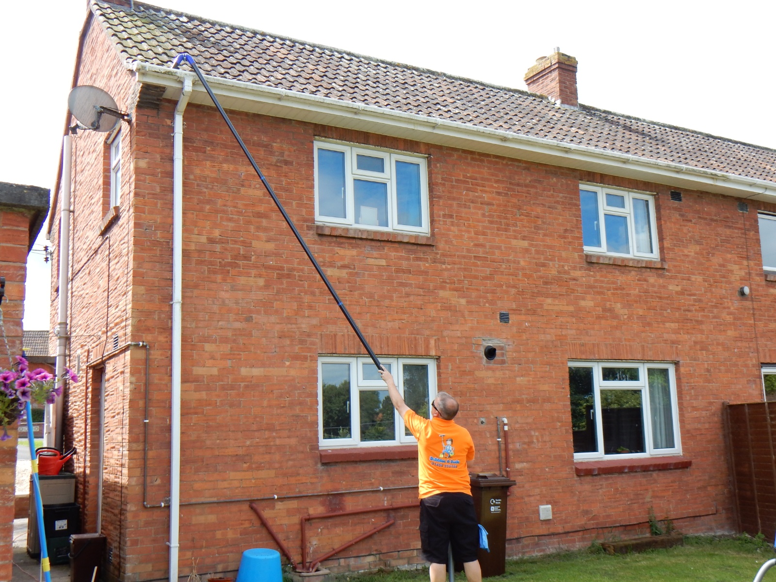 GUTTER CLEARING